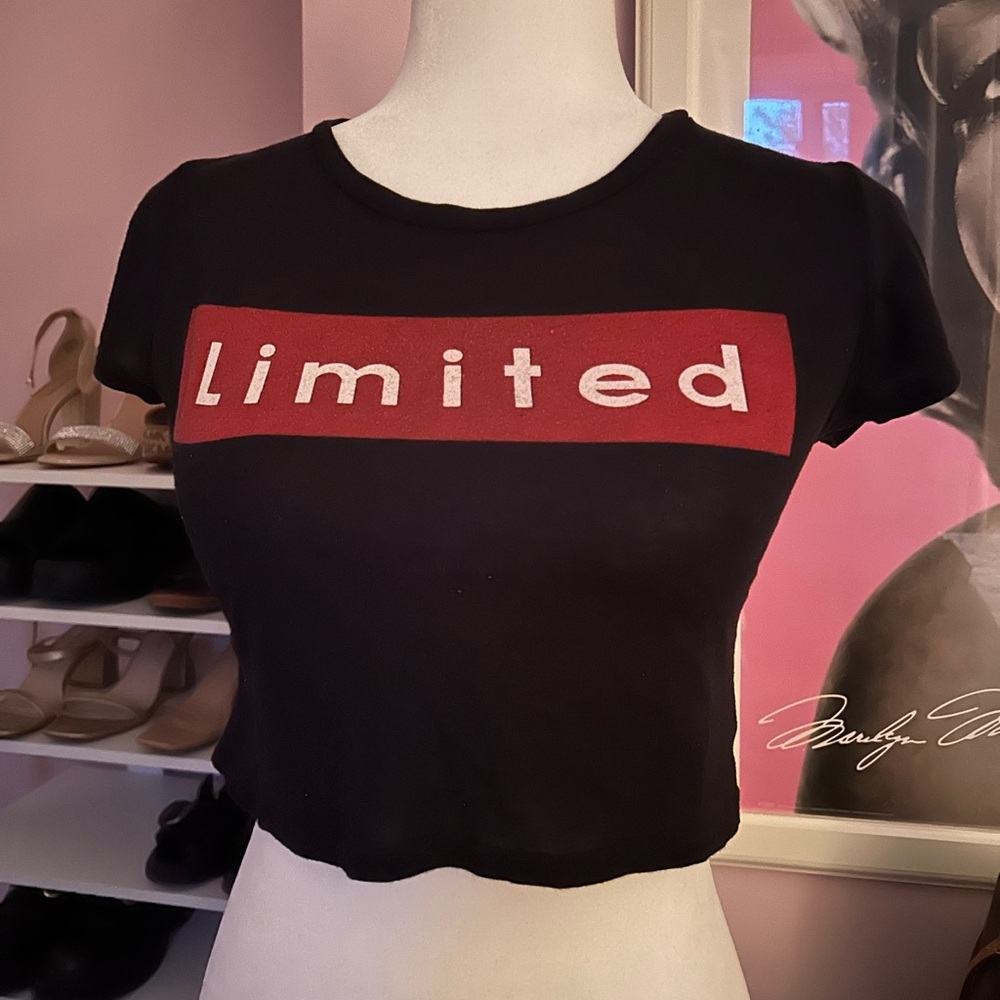 🫦Black Baby Tee
